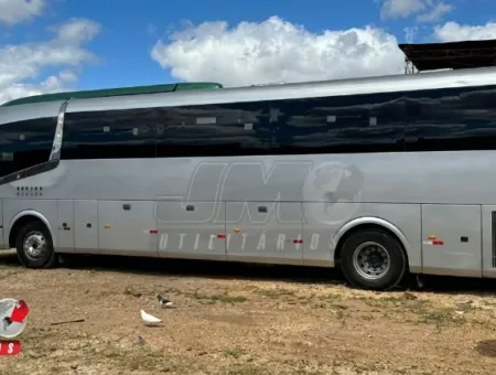 Ônibus Irizar i6 Volvo B11R 2013 seminovo à venda, código 485 - foto 05