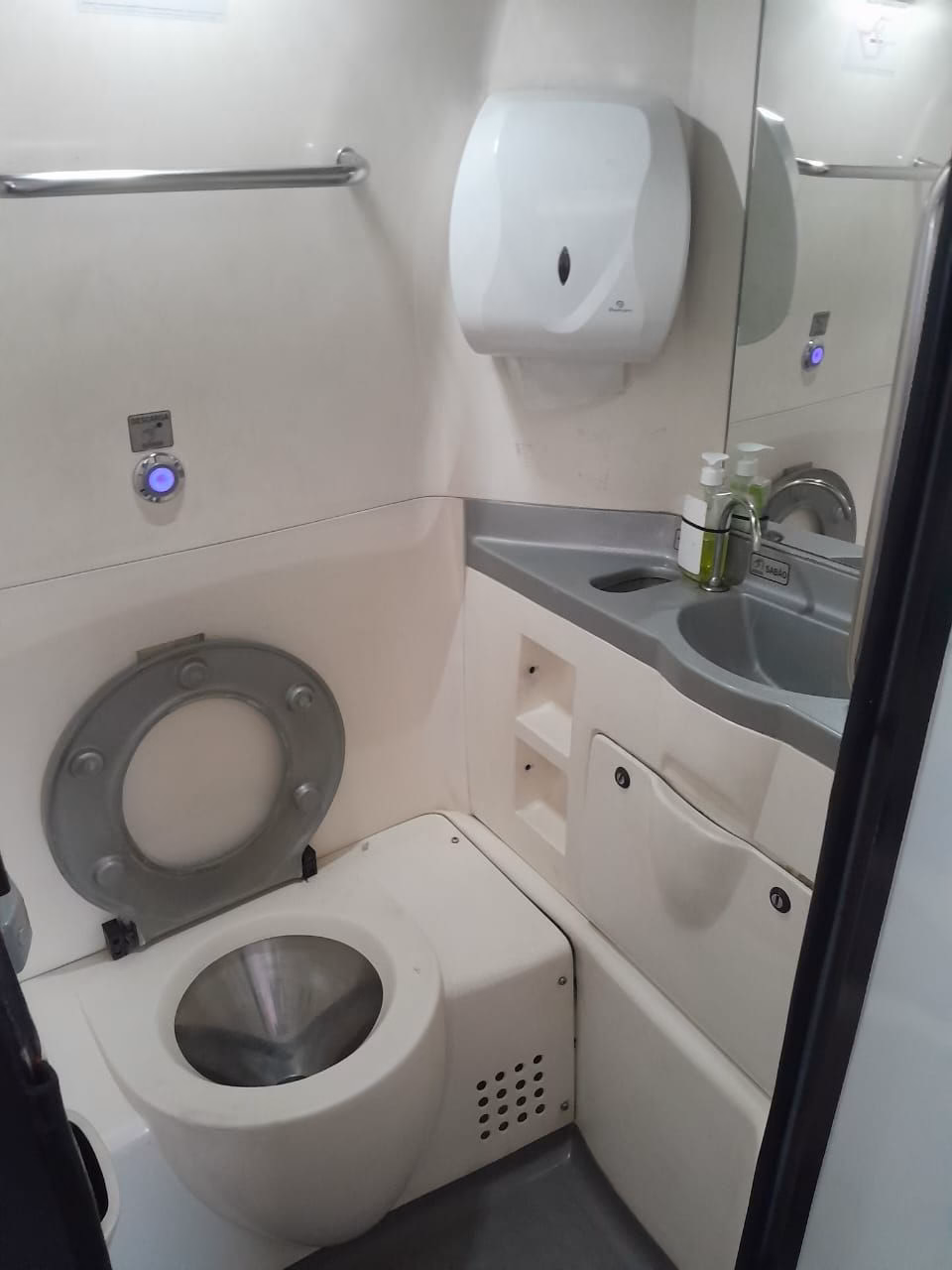 Irizar I6 Volvo B420R ano 2016 à venda COD.1014
