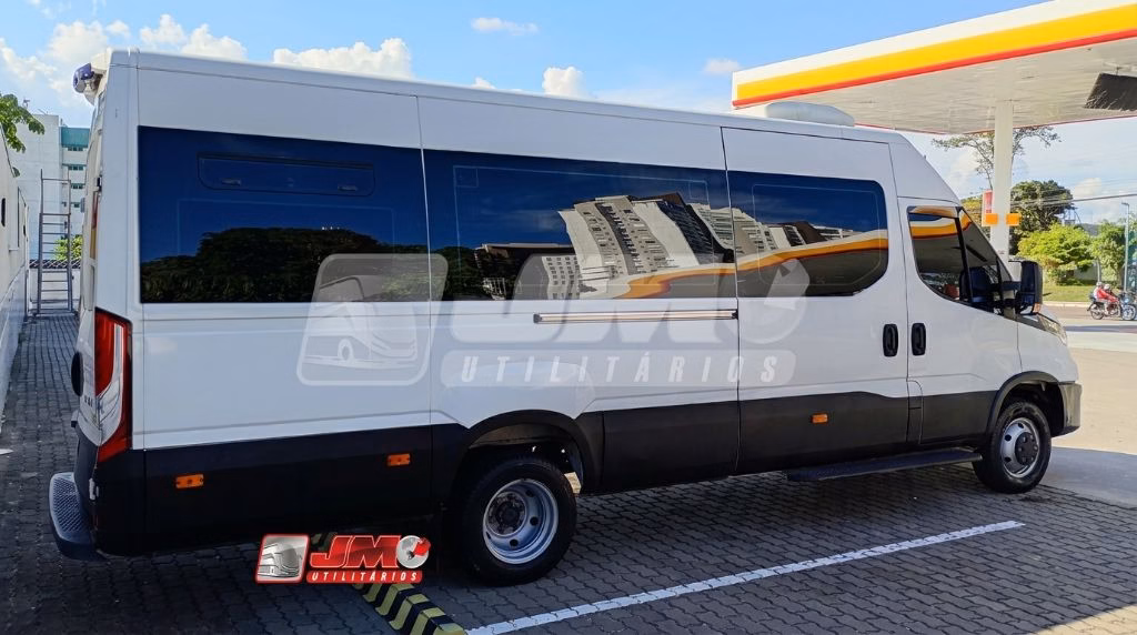 Van Iveco Daily 50-180 Luxo ano-modelo 2024 à venda COD.1560