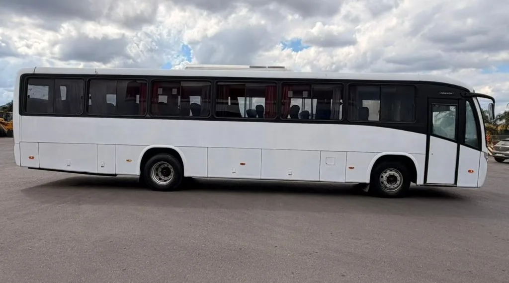 Ônibus Marcopolo Ideale 770 OF 1721 Executivo seminovo à venda, código 620 - foto 03