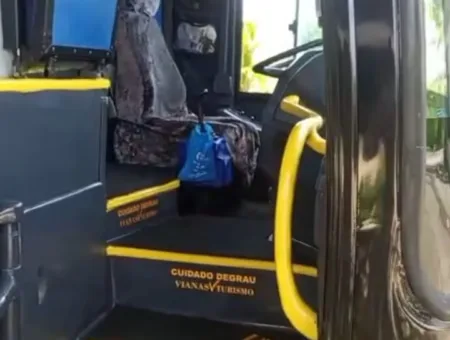 Ônibus Marcopolo Paradiso 1200 G6 O400 RSD 2001 seminovo à venda, código 384 - foto 03