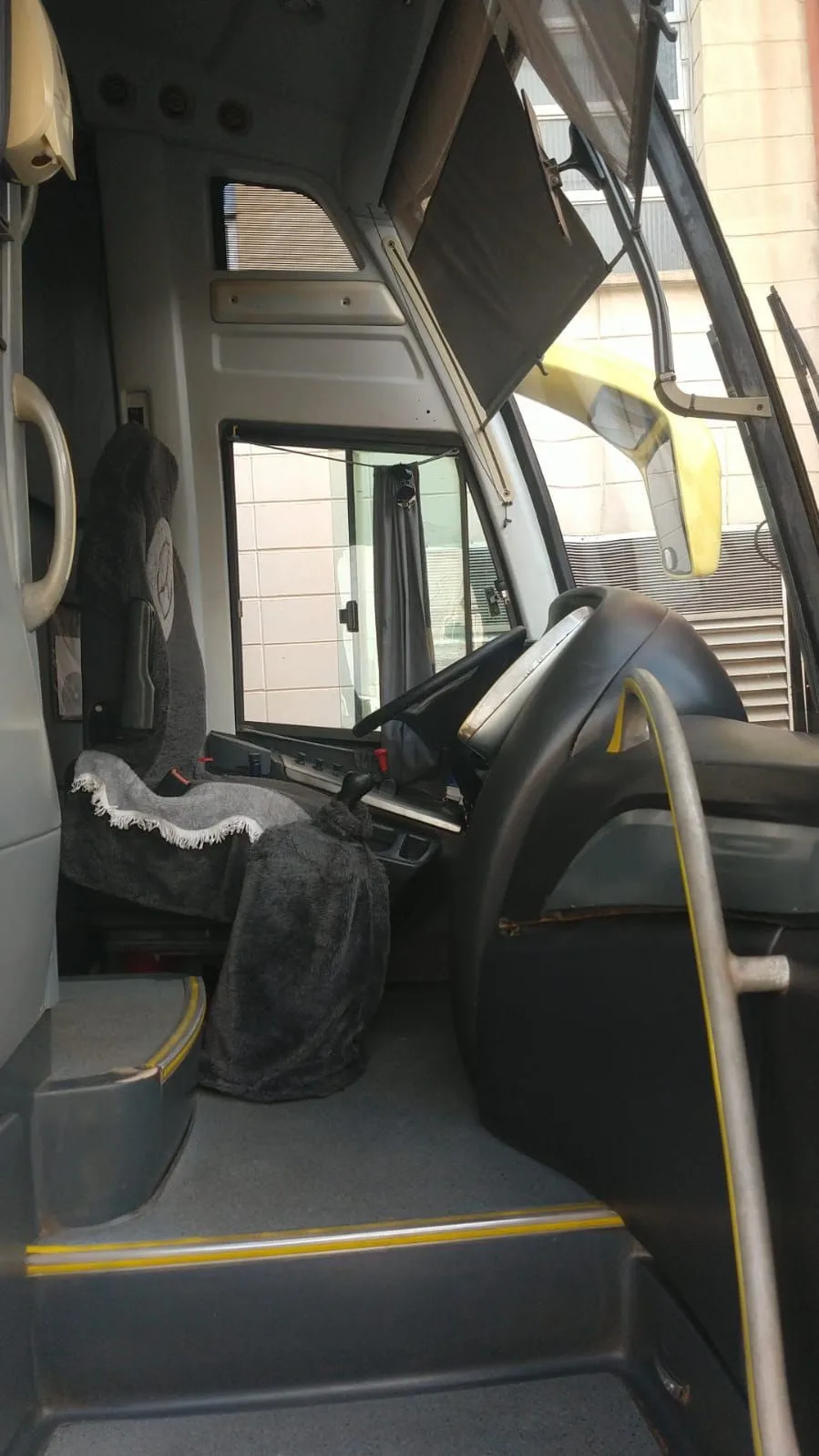 Ônibus Marcopolo Paradiso 1200 G7 2014 seminovo à venda, código 113 - foto 04
