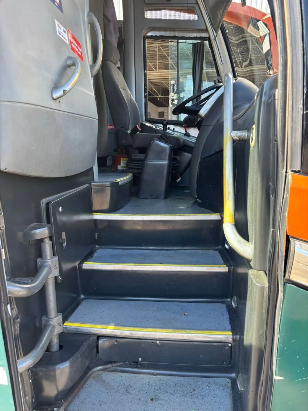 Ônibus Marcopolo Paradiso 1200 G7 O500 RSD 2014 seminovo à venda, código 1758 - foto 04