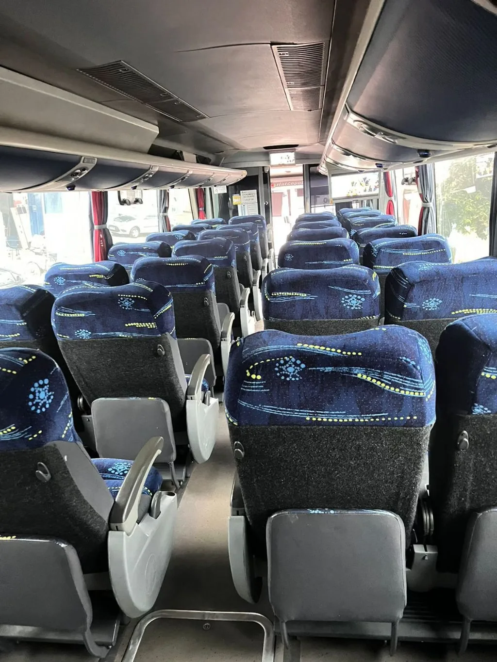 Ônibus Marcopolo Paradiso 1200 G7 Scania K360 2013 seminovo à venda, código 610 - foto 07