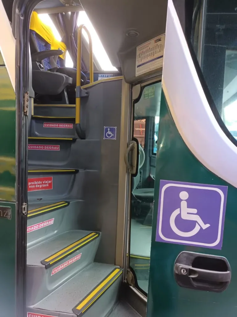 Ônibus Marcopolo Paradiso 1600 LD G7 O500 RSD 2018 seminovo à venda, código 1784 - foto 06