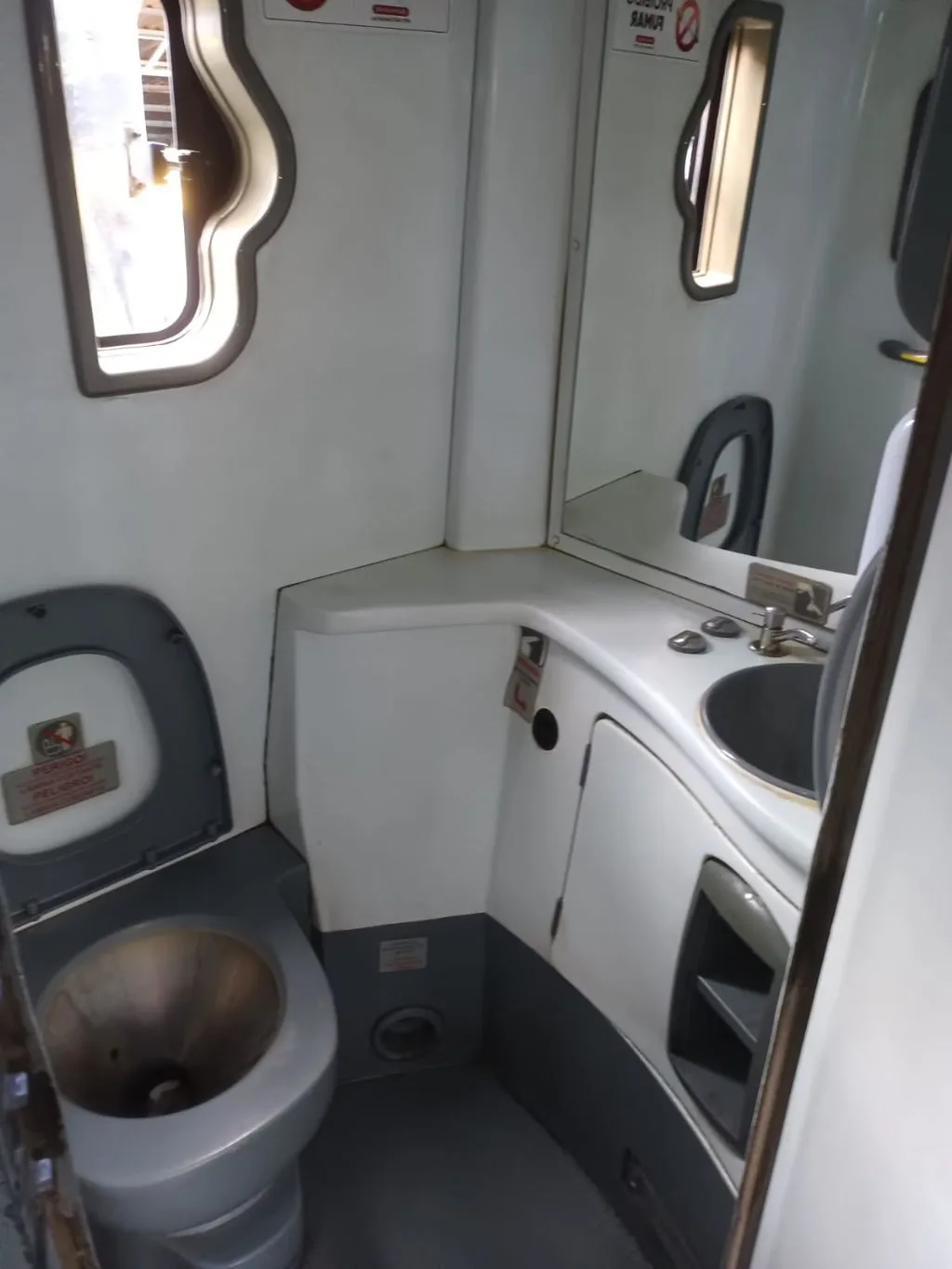 Ônibus Marcopolo Paradiso 1600 LD G7 O500 RSD 2018 seminovo à venda, código 1784 - foto 09
