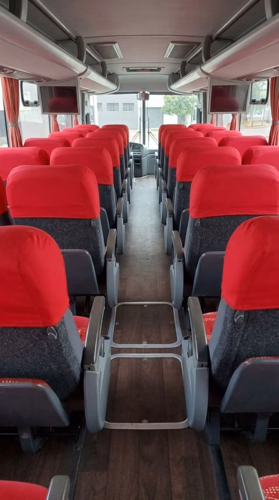 Ônibus Marcopolo Paradiso 1600 LD G7 Scania K360 2015 seminovo à venda, código 859 - foto 05