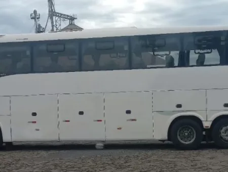 Ônibus Marcopolo Paradiso 1600 LD G7 Scania K400 2014 seminovo à venda, código 1520 - foto 03