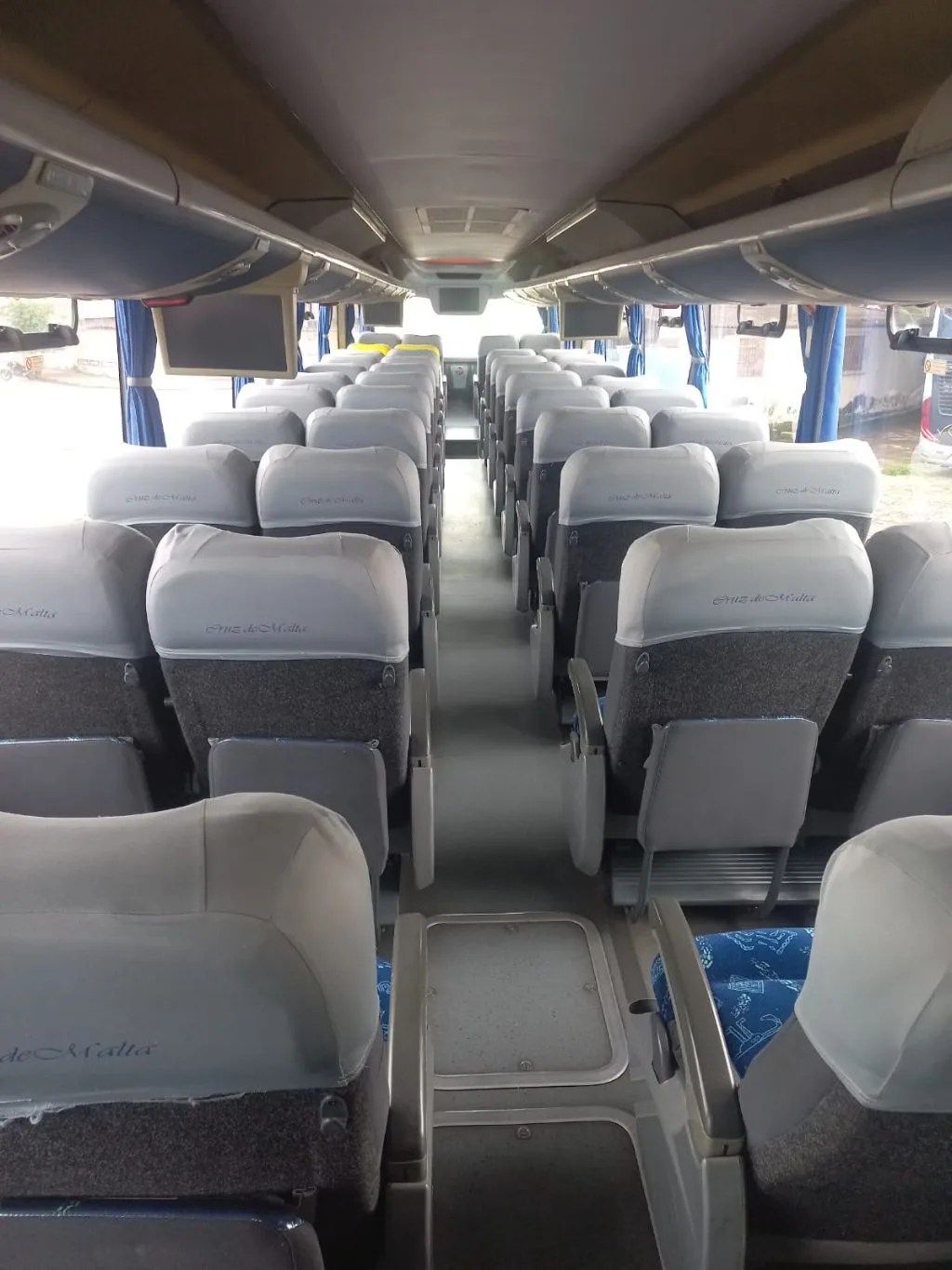 Ônibus Marcopolo Paradiso 1600 LD G7 Scania K400 2014 seminovo à venda, código 1520 - foto 08