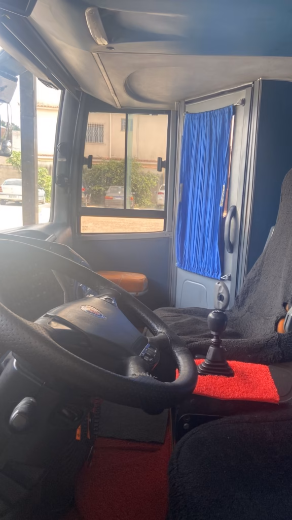 Ônibus rodoviário Marcopolo Paradiso 1800 DD G6 Scania K380 COD.222