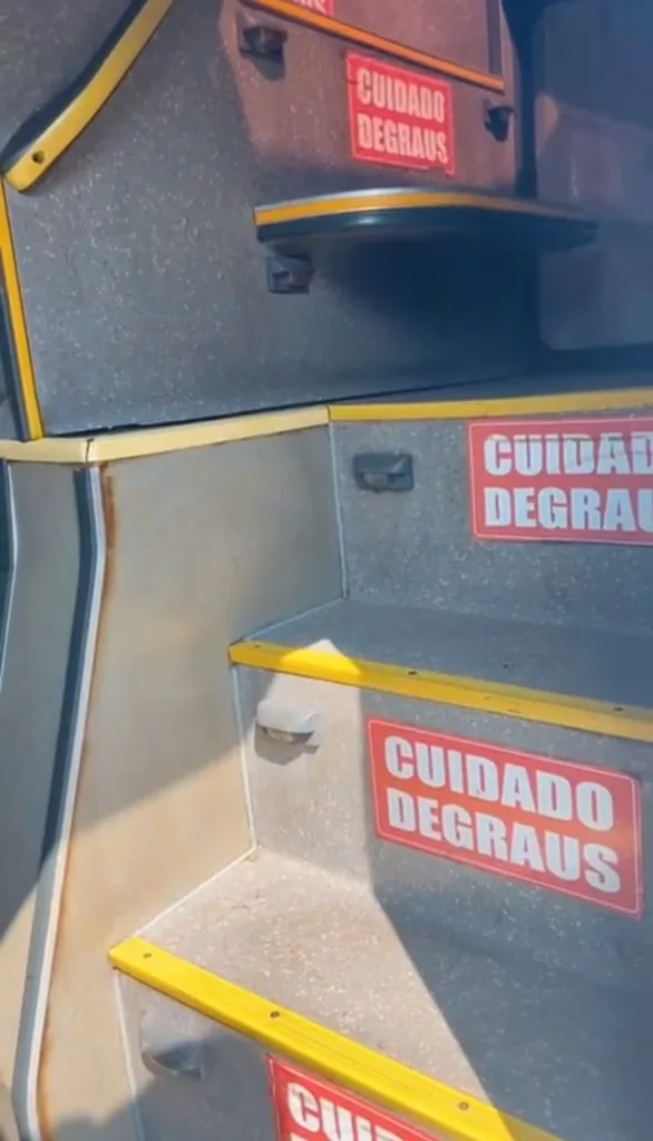 Ônibus MARCOPOLO PARADISO 1800 DD G6 K380 JM 2008 seminovo à venda, código 222 - foto 03