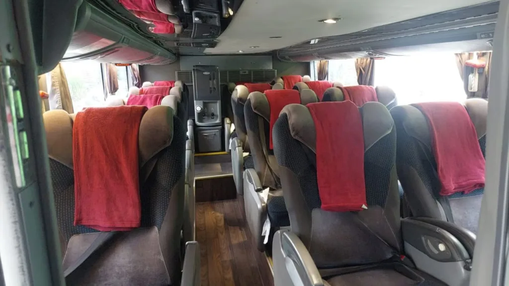 Ônibus MARCOPOLO PARADISO 1800 DD G7 K360 JM 2019 seminovo à venda, código 1066 - foto 04