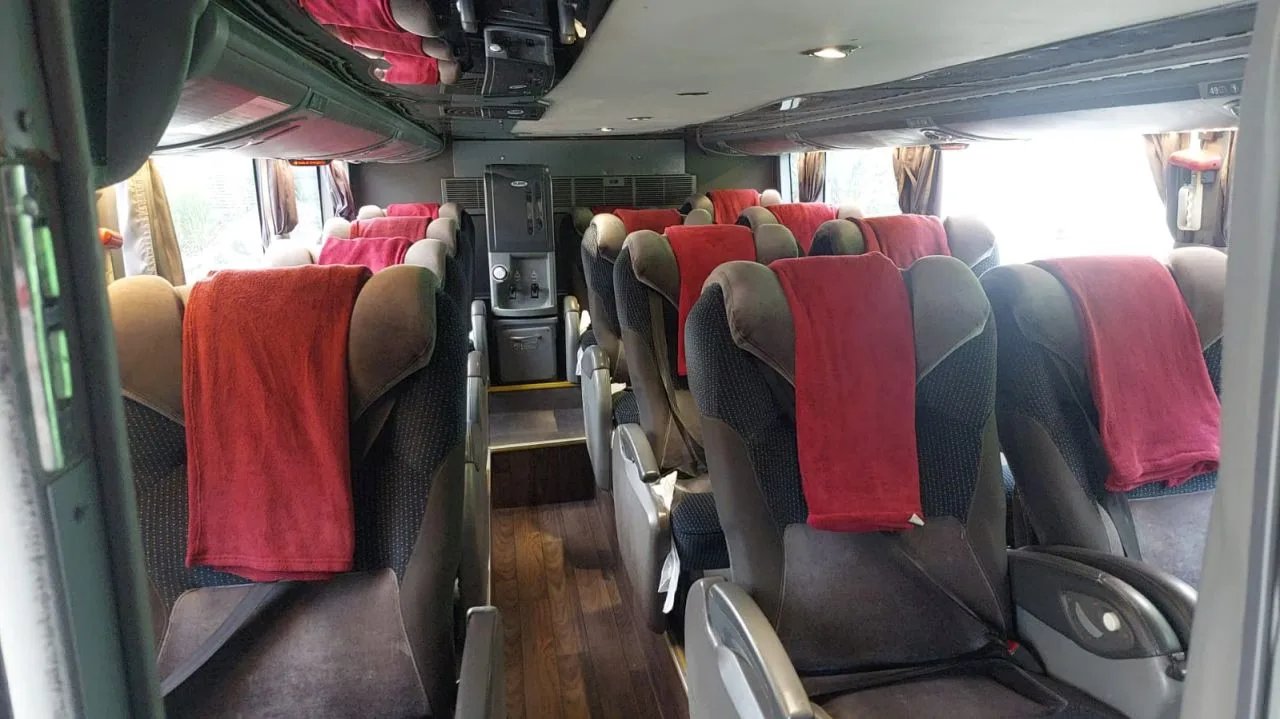 Ônibus MARCOPOLO PARADISO 1800 DD G7 K360 JM 2019 seminovo à venda, código 1066 - foto 04