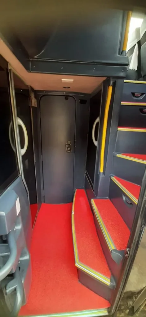 Ônibus Marcopolo Paradiso 1800 DD G7 Volvo B11R 2014 seminovo à venda, código 951 - foto 05