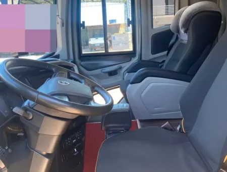Ônibus Marcopolo Paradiso 1800 DD G8 B420R 2024 seminovo à venda, código 819 - foto 03