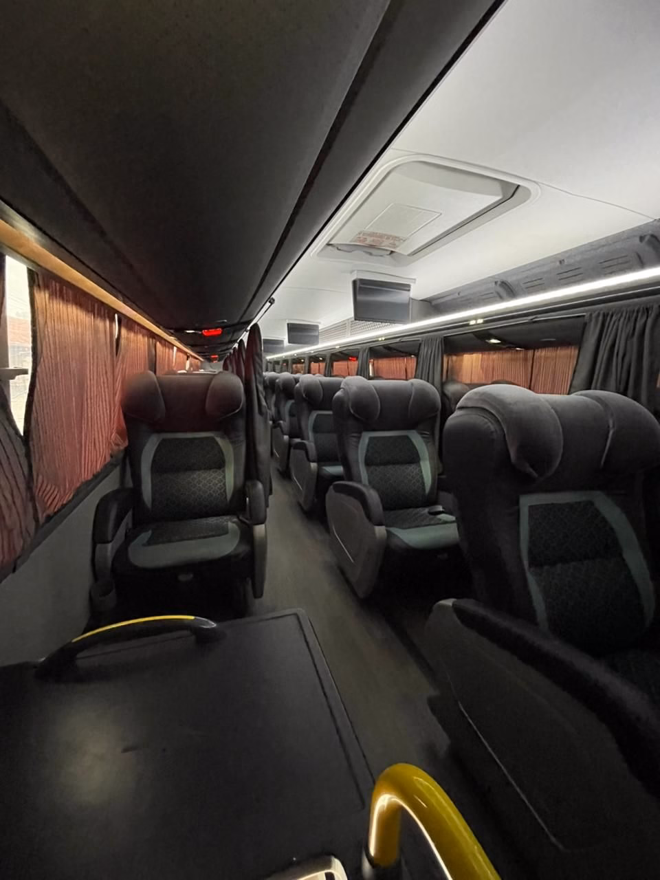 Paradiso 1800 DD G8 ANO 2024 Scania K410 à venda COD.597