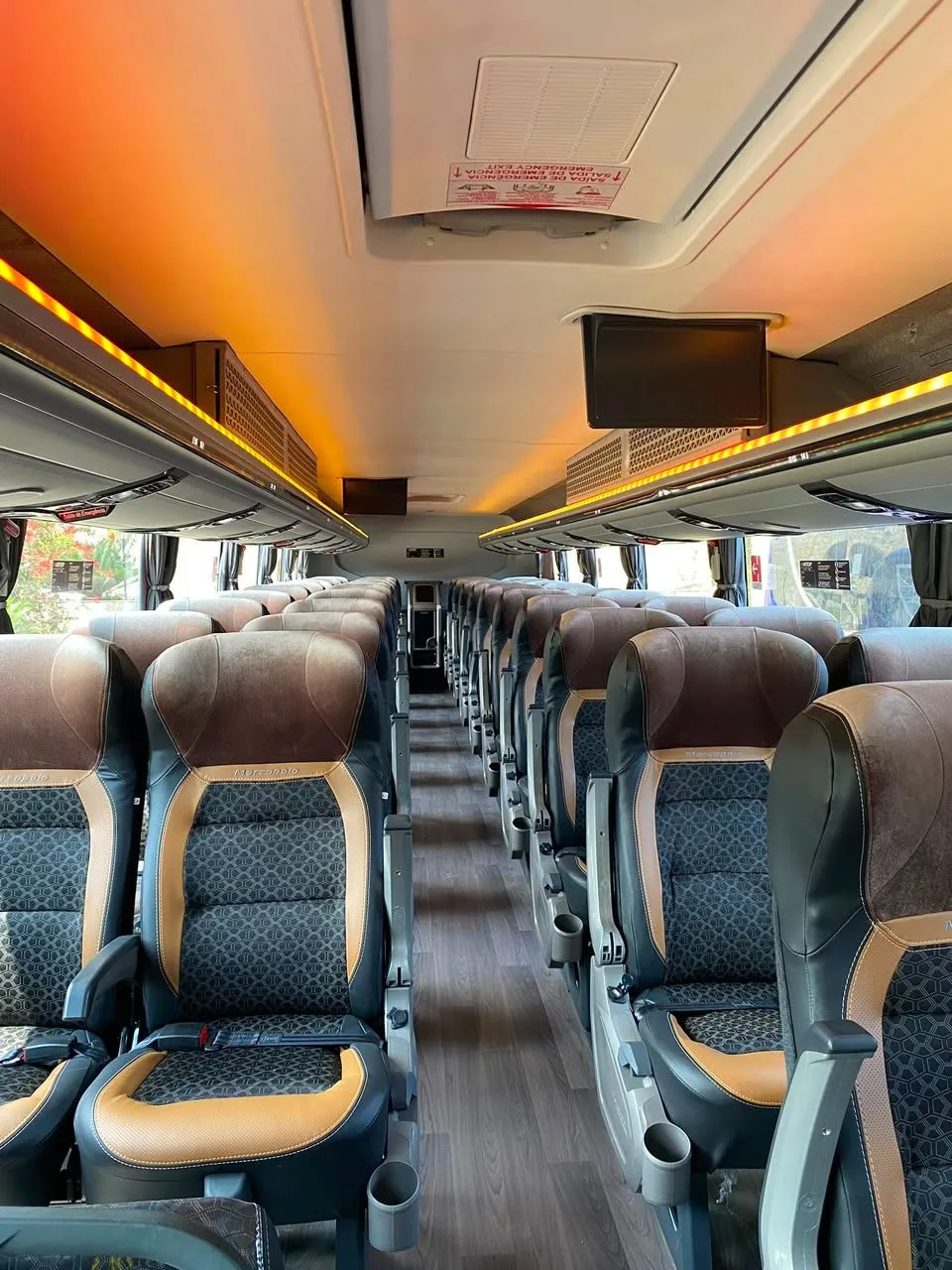 Ônibus Marcopolo Paradiso 1800 DD G8 Volvo B420R 2023 seminovo à venda, código 187 - foto 07