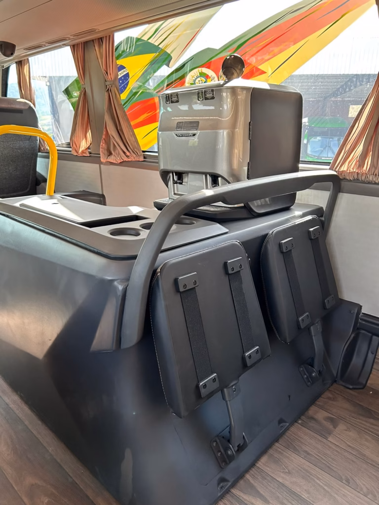 Paradiso 1800 DD G8 Volvo B420R ano 2023 COD.67