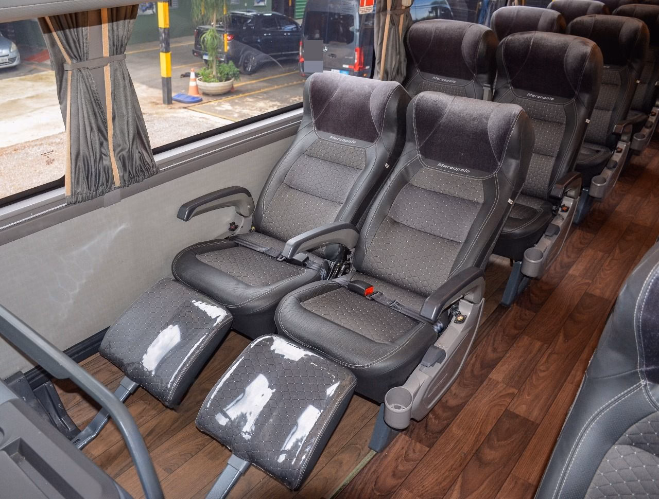 Paradiso 1800 DD G8 ANO 2024 Volvo B510R a venda COD.435