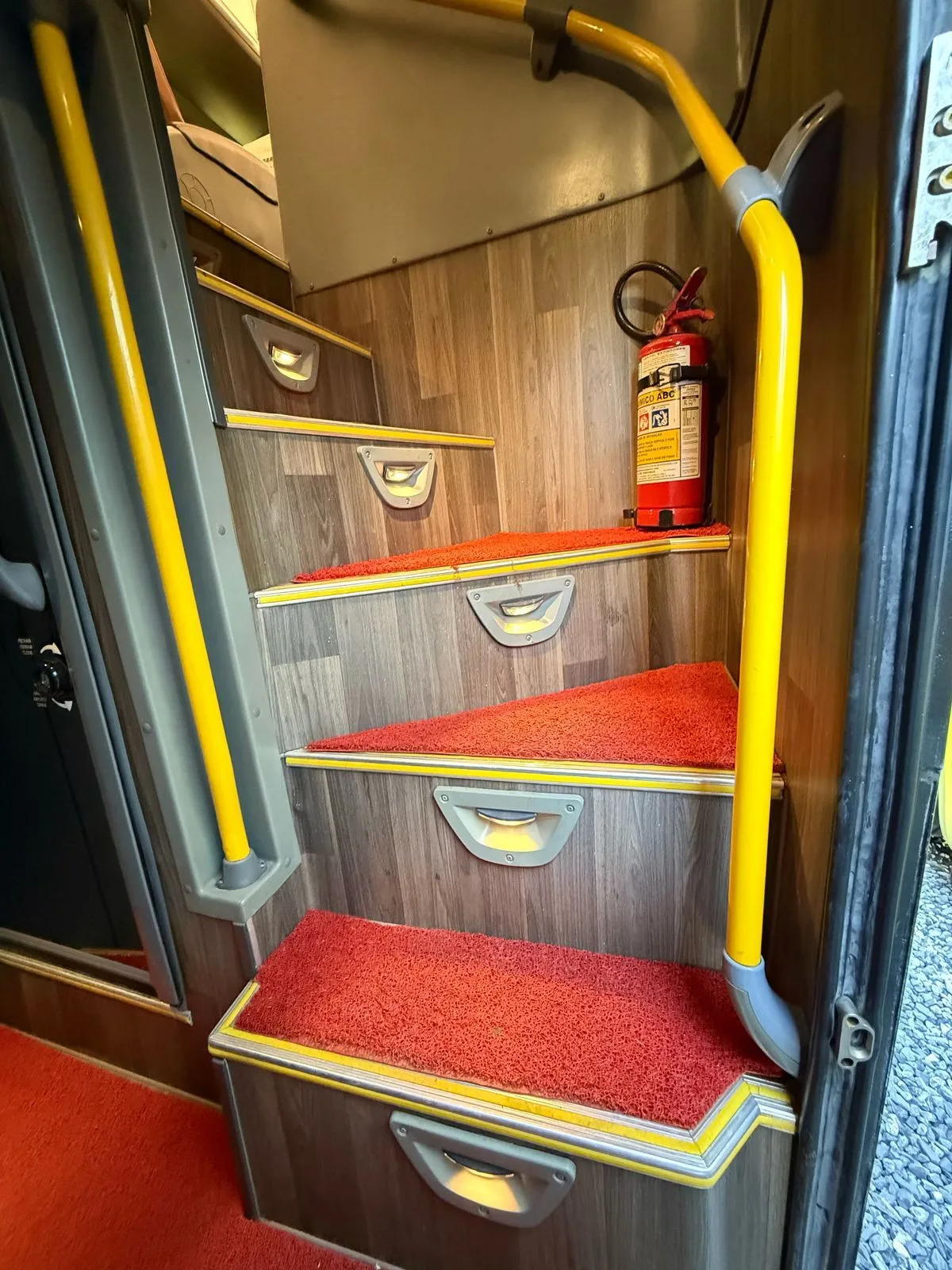 Ônibus Marcopolo Paradiso 1800 DD New G7 K440 2019 seminovo à venda, código 88 - foto 15