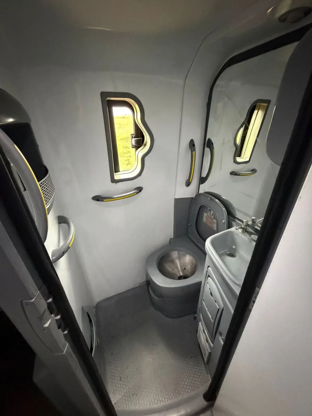 Ônibus Marcopolo Paradiso 1800 DD New G7 O500 RSD 2018 seminovo à venda, código 542 - foto 09