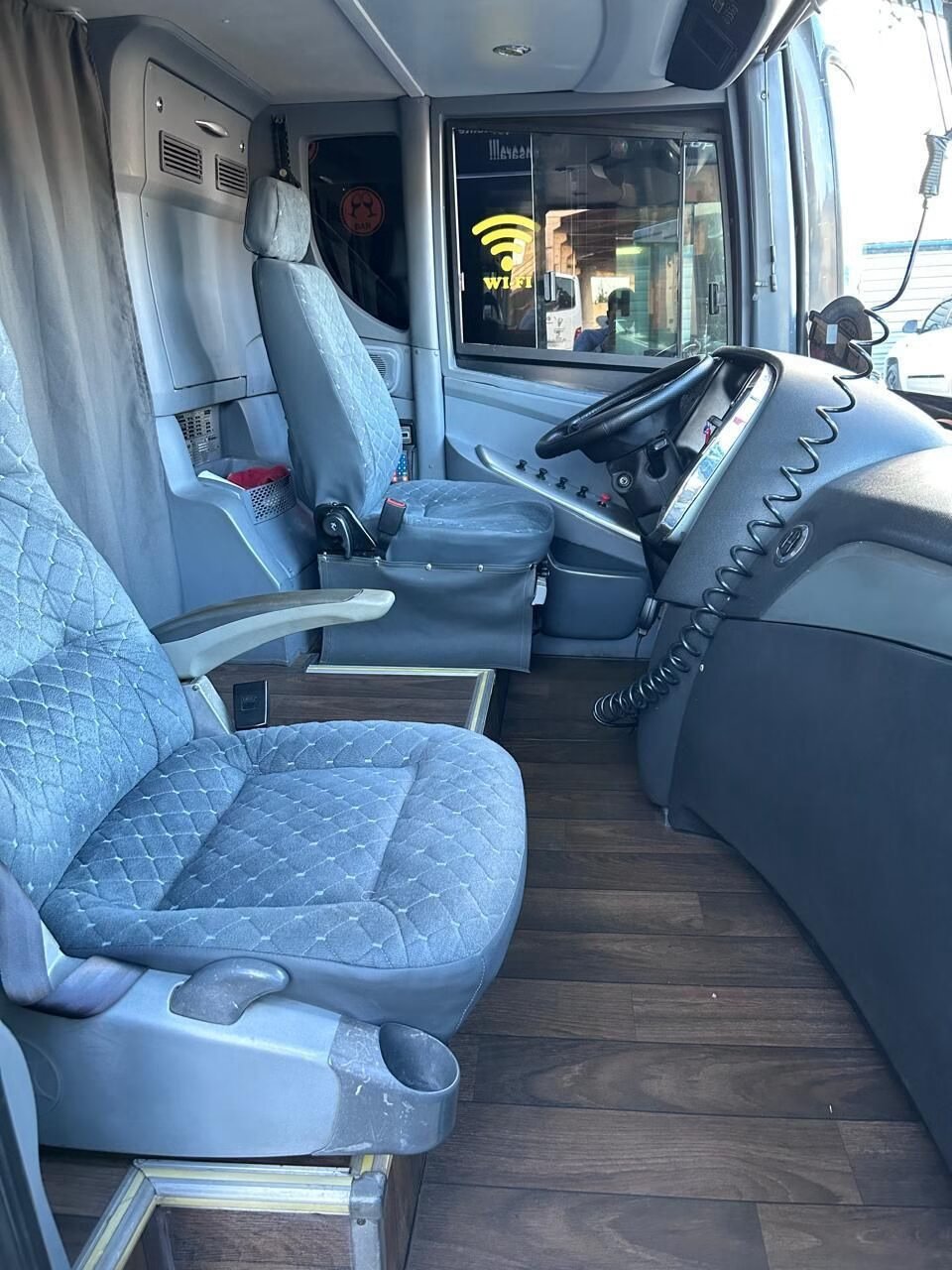 Ônibus Marcopolo Paradiso DD 1800 G7 Scania K440 2015 seminovo à venda, código 1778 - foto 03