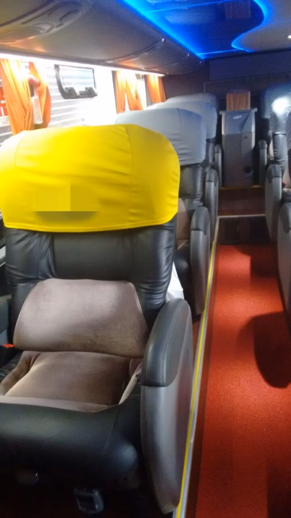 Ônibus Marcopolo Paradiso DD G7 1800 Scania K400 2015 seminovo à venda, código 1258 - foto 04