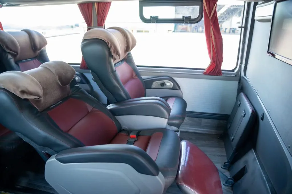 Ônibus Marcopolo Paradiso G8 1800 Volvo B510R 2024 seminovo à venda, código 1709 - foto 08