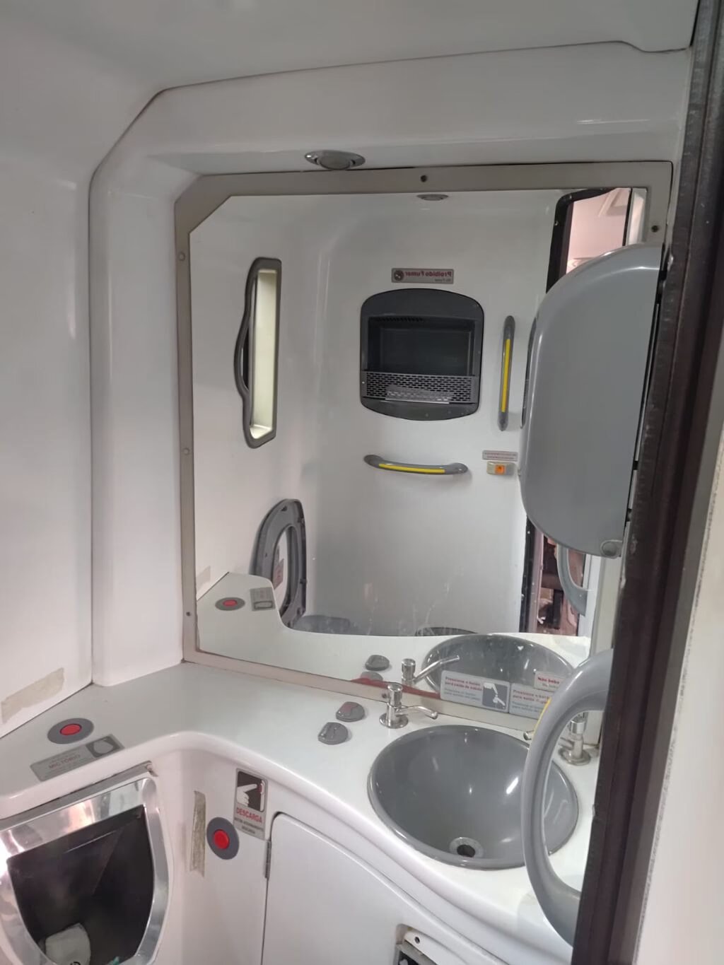 Ônibus Marcopolo Paradiso LD 1600 G7 Scania K400IB 2019 seminovo à venda, código 1722 - foto 09