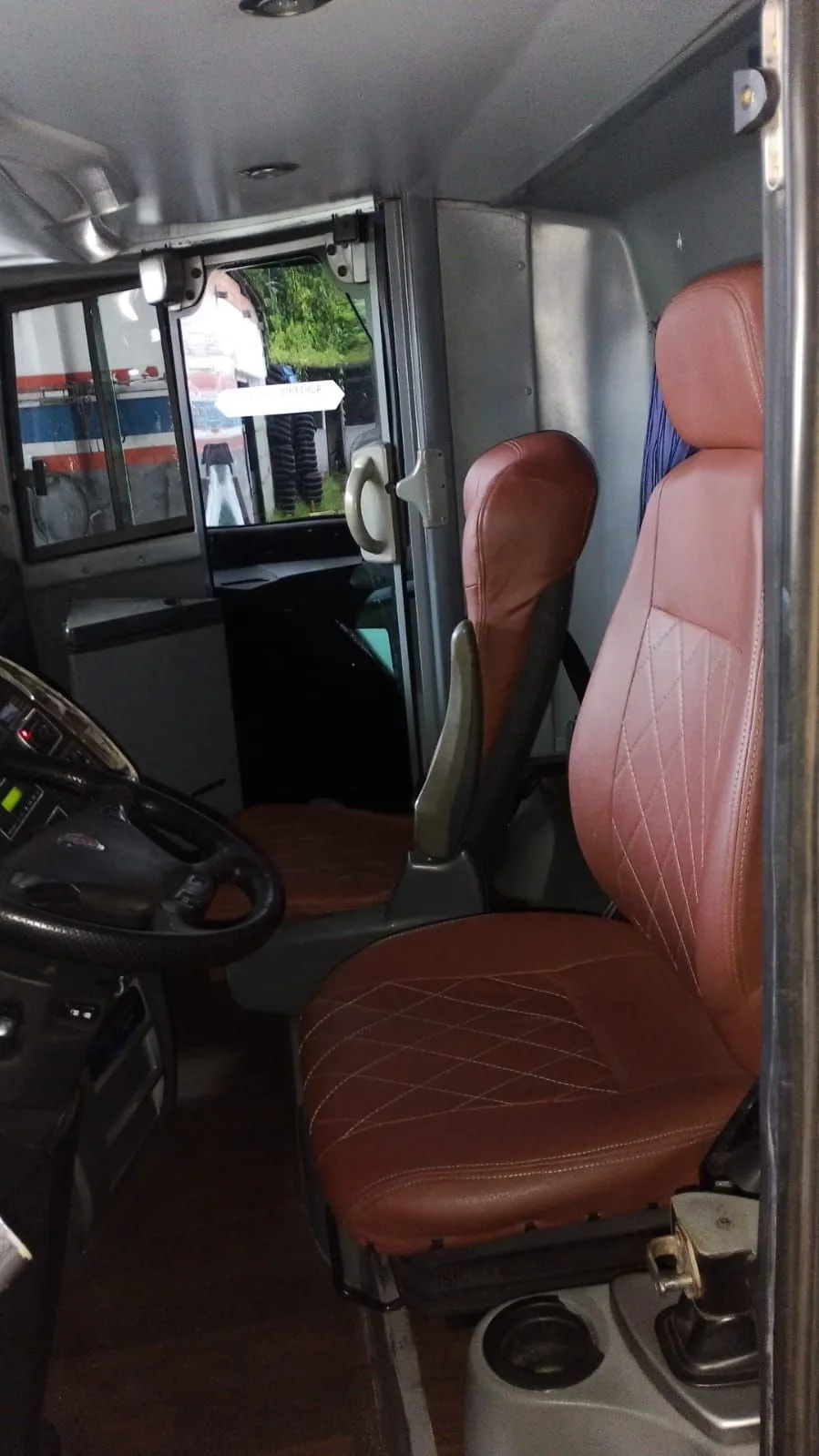 Ônibus Marcopolo Paradiso LD G7 1600 Scania K400 2016 seminovo à venda, código 1749 - foto 05