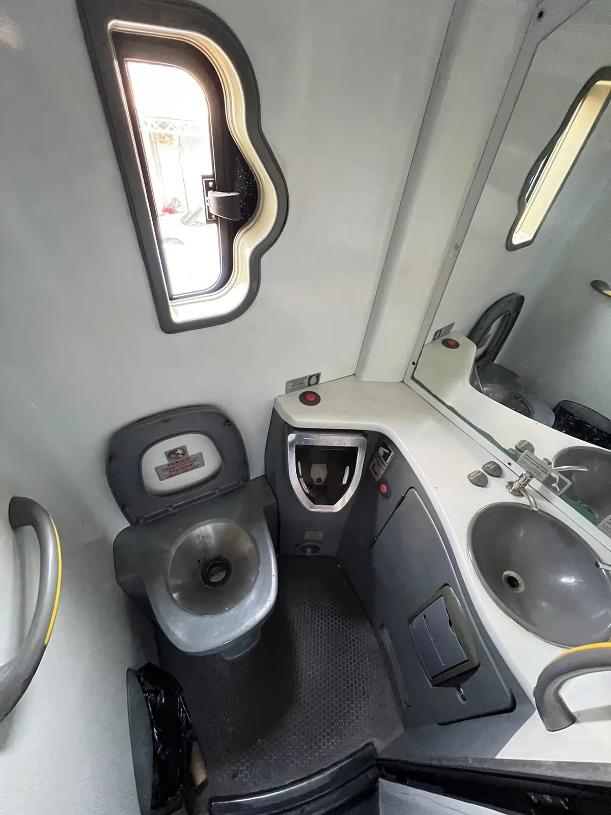 Ônibus MARCOPOLO PARADISO LD G7 O500 RSD JM 2016 seminovo à venda, código 1556 - foto 13