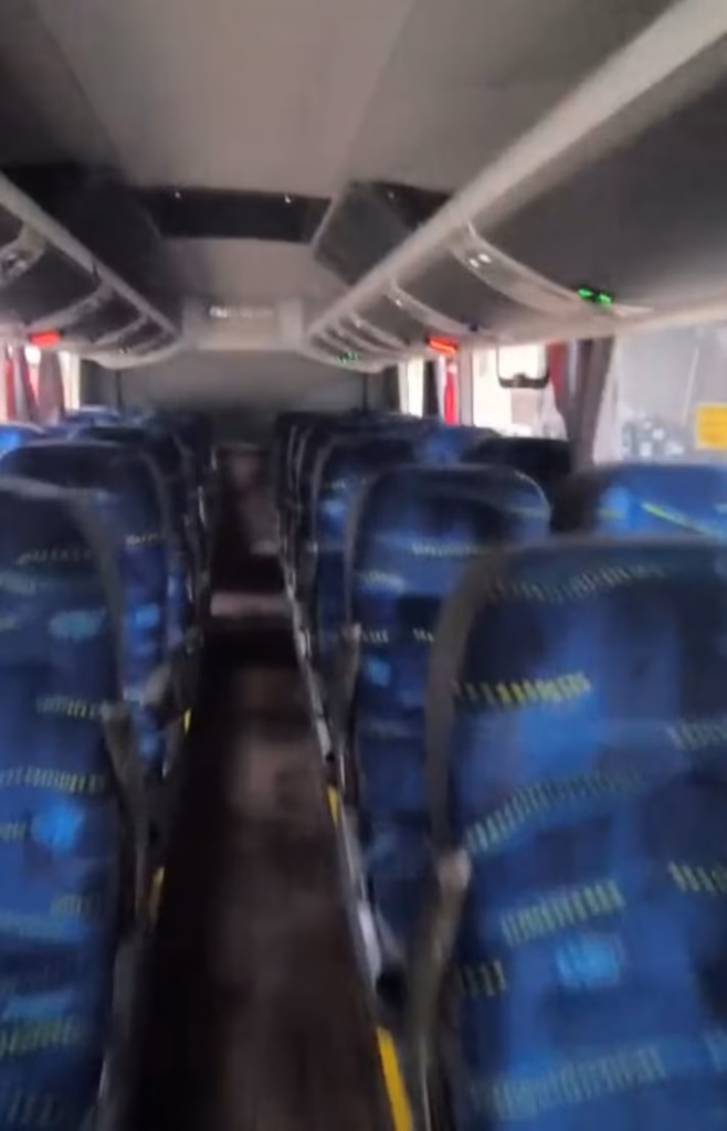 Micro-ônibus Marcopolo Senior LO 916 ano 2018, 32 lugares – COD.281