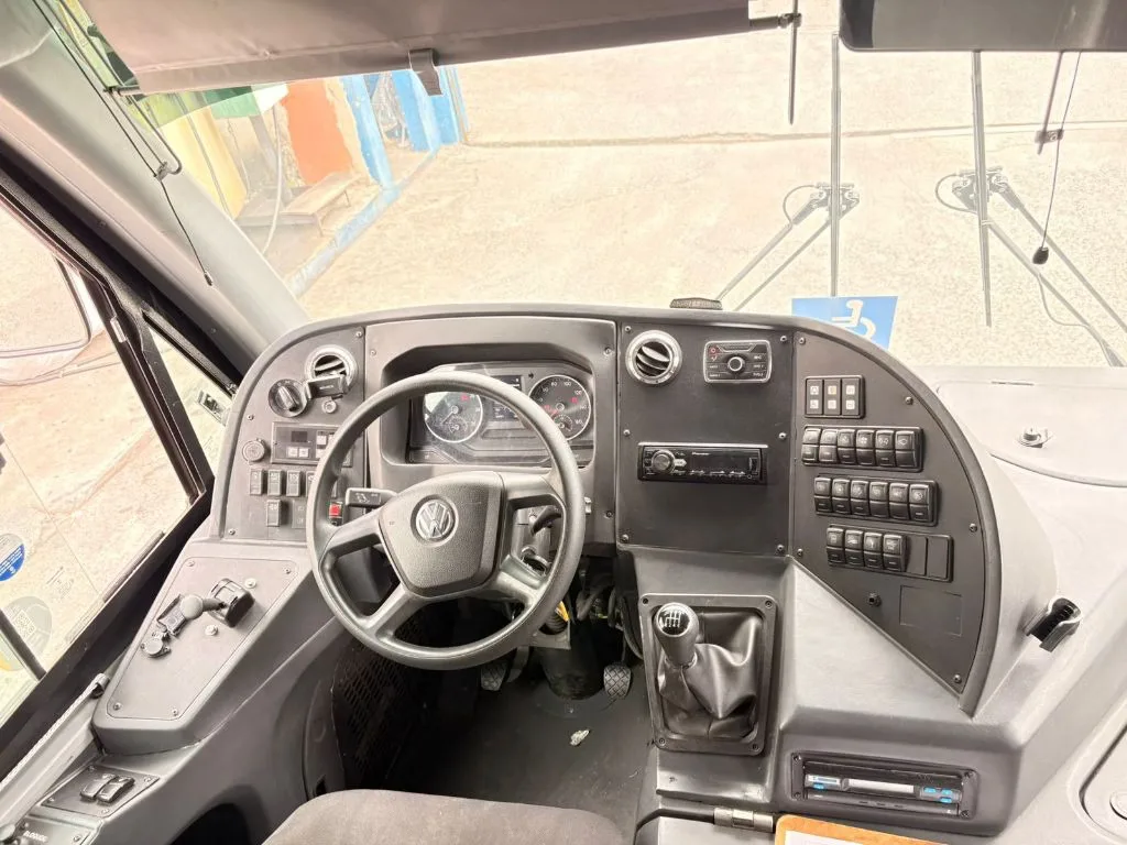 Ônibus MARCOPOLO SENIOR VW 11.180 JM 2024 seminovo à venda, código 834 - foto 03