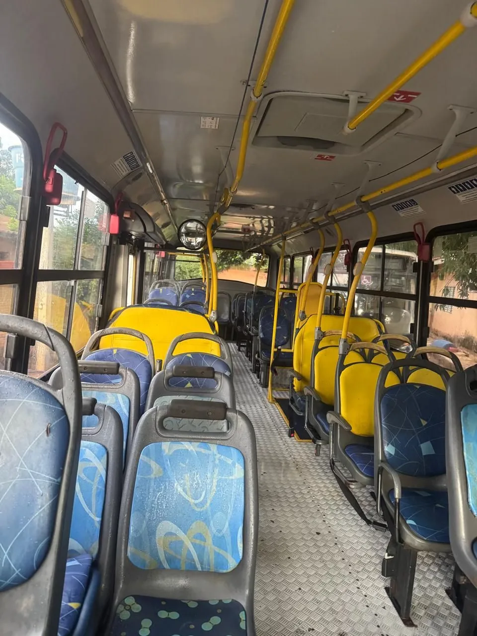 Ônibus Marcopolo Torino OF 1721 Urbano 2015 seminovo à venda, código 555 - foto 05