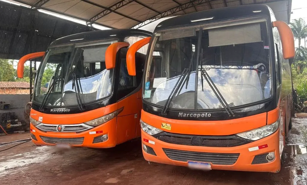 Ônibus Marcopolo Viaggio 1050 G7 B270F 2016 seminovo à venda, código 1800 - foto 02