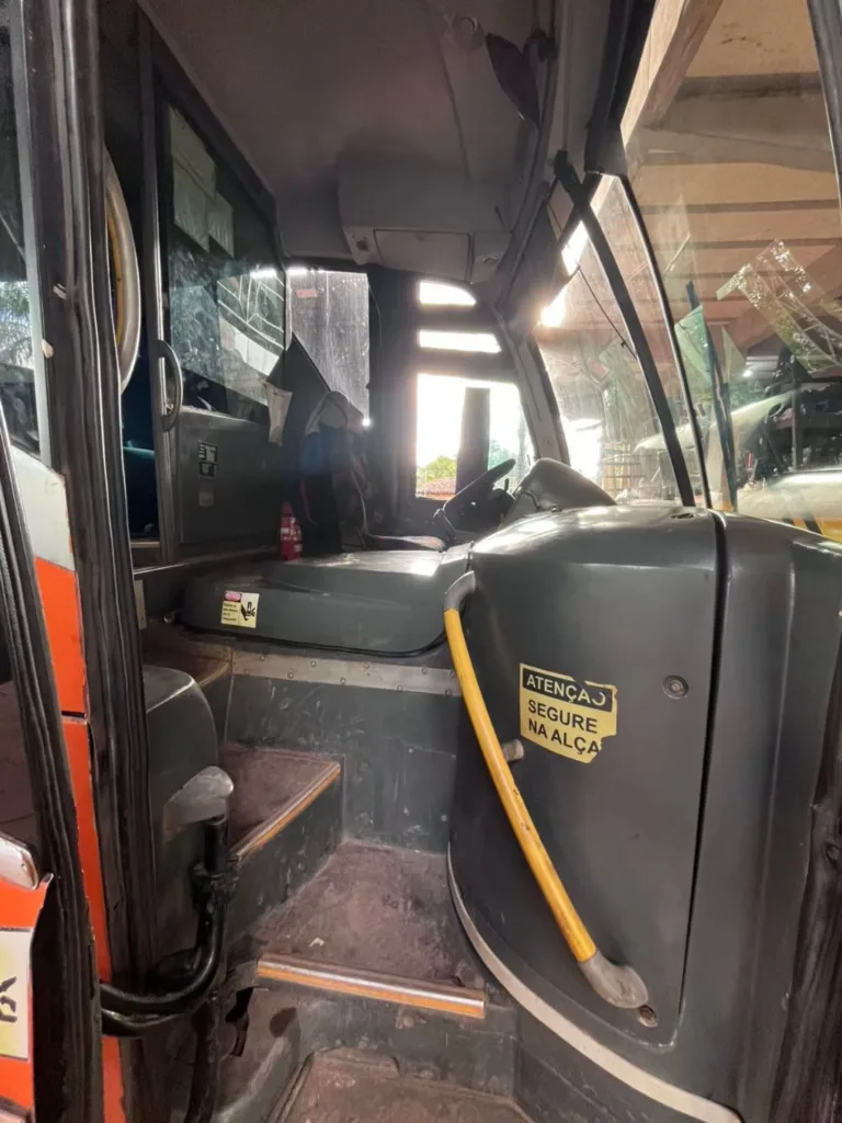 Ônibus Marcopolo Viaggio 1050 G7 B270F 2016 seminovo à venda, código 1800 - foto 07
