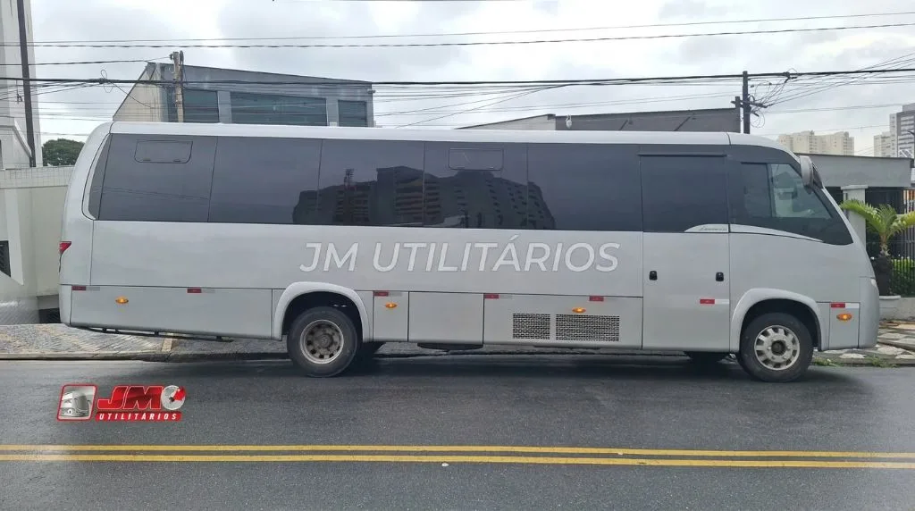 Ônibus Marcopolo Volare Limousine 2014 seminovo à venda, código 612 - foto 02