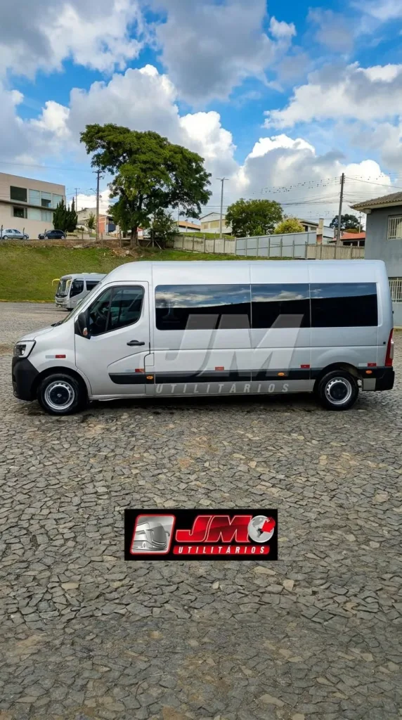 Ônibus Master L3H2 Executiva 2023 seminovo à venda, código 174 - foto 03