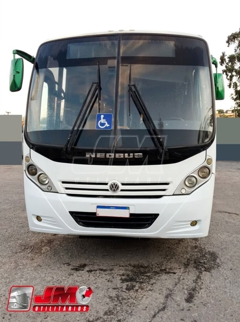 Ônibus Neobus Mega Volkswagen 17.230 2013 seminovo à venda, código 389 - foto 02