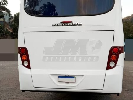 Ônibus Neobus Mega Volkswagen 17.230 2013 seminovo à venda, código 389 - foto 04