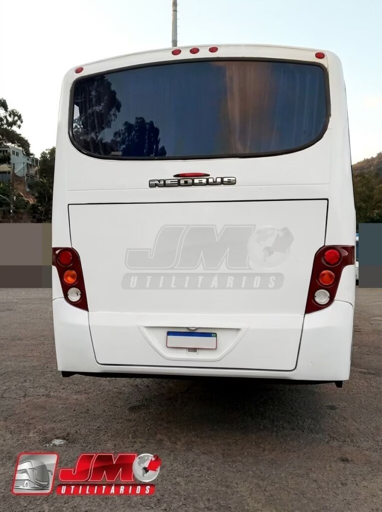Ônibus Neobus Mega Volkswagen 17.230 2013 seminovo à venda, código 389 - foto 04