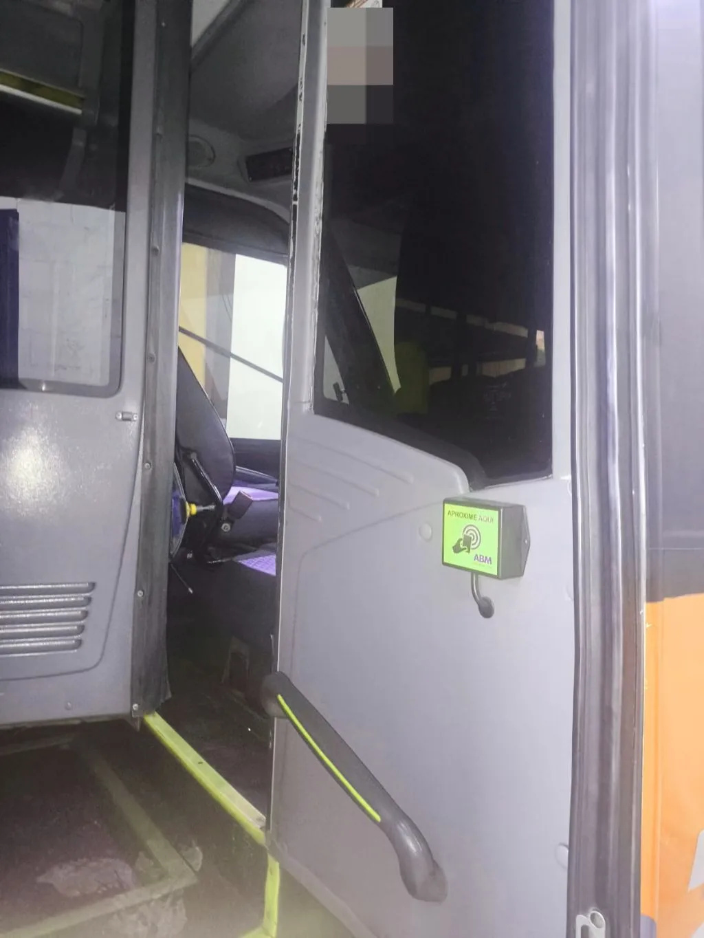 Ônibus NEOBUS THUNDER VW 9.160 JM 2013 seminovo à venda, código 290 - foto 04