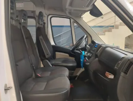Ônibus PEUGEOT BOXER LUXO JM 2020 seminovo à venda, código 907 - foto 04