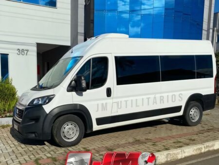 Ônibus Peugeot Boxer Minibus 2020 seminovo à venda, código 284 - foto 02