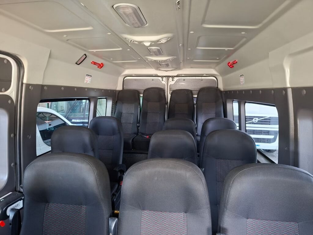 Ônibus Peugeot Boxer Minibus 2020 seminovo à venda, código 284 - foto 07