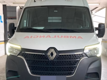 Renault Master L2H2 ANO 2023 Ambulancia a venda COD.135