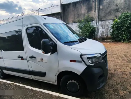 Ônibus Renault Master L2H2 executiva seminovo à venda, código 738 - foto 01