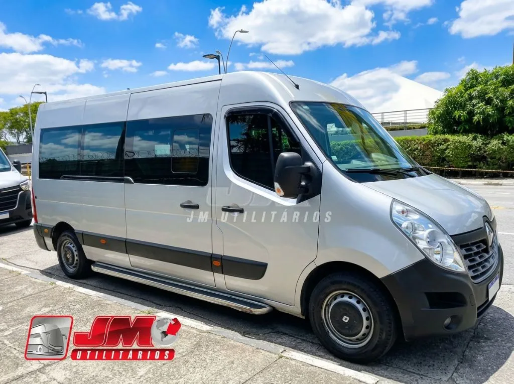 Ônibus Renault Master L3H2 2015 seminovo à venda, código 120 - foto 01