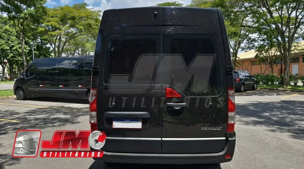 Ônibus Renault Master L3H2 2025 seminovo à venda, código 562 - foto 03