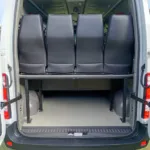 Ônibus RENAULT MASTER L3H2 LUXO JM 2023 seminovo à venda, código 756 - foto 09